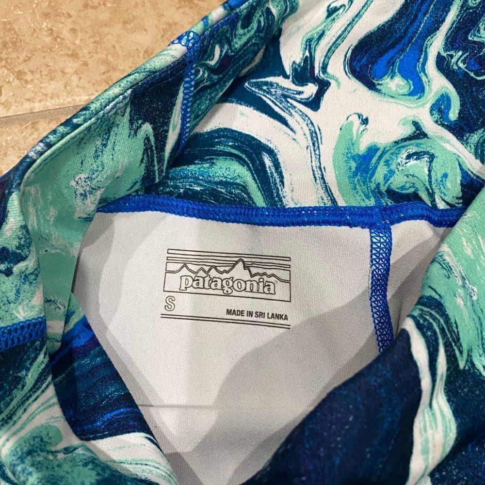 Patagonia Caribbean Marble Print Swirl Leggings - Picture 6 of 7